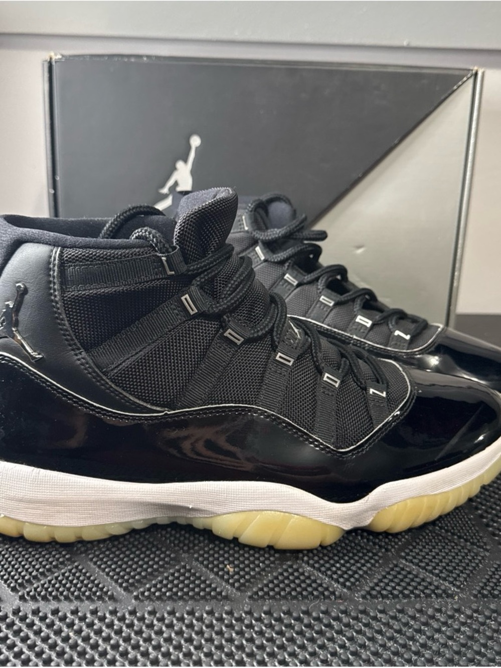 Jordan Men’s Athletic Shoes Black/White with Yellowed Sole